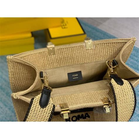 Fendi Sunshine Medium Raffia Beige 